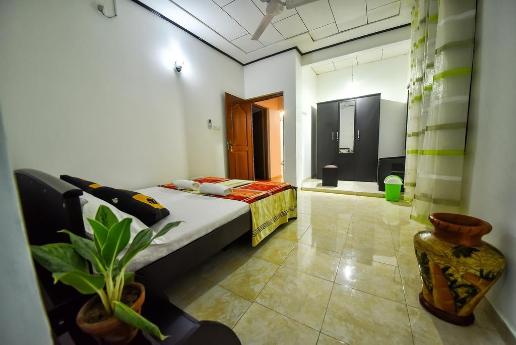Asian Villa Negombo Exterior foto